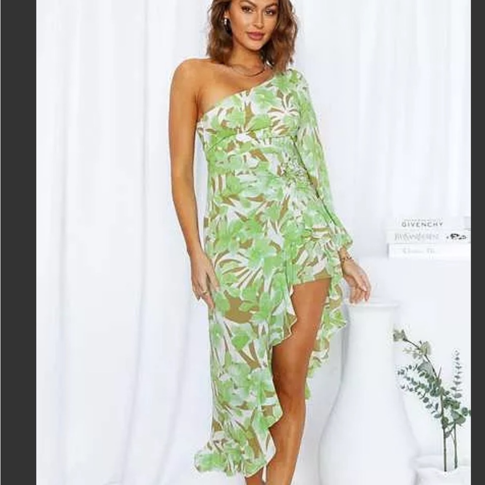 Hello Molly formal dress size S